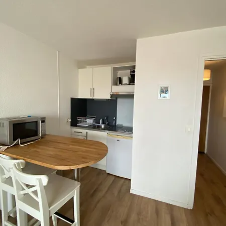 Studio 2 Pers,Balcon Vue Sur L Ocean ,Coeur De Biarritz,Halles