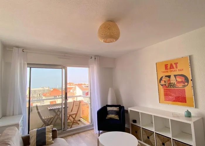 Studio 2 Pers,Balcon Vue Sur L Ocean ,Coeur De Biarritz,Halles *
