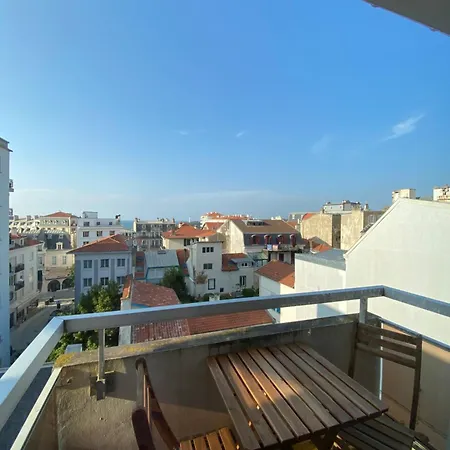 2 Pers, Balcon Vue Sur Les Halles Et L'ocean, En Plein Coeur De 公寓